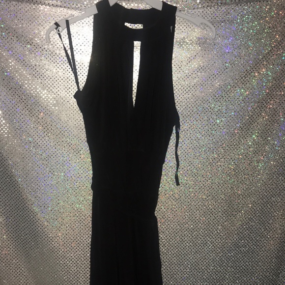 Black halter jumpsuit - Picture 4 of 5